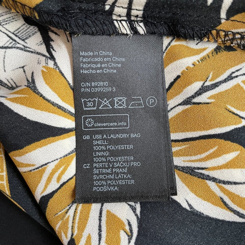 NWOT Size 14 H&M black white and golden yellow Hawaiian-print dress - Picture 12 of 15